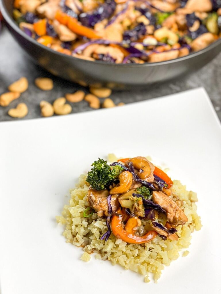 Chicken and Red Cabbage Stir Fry