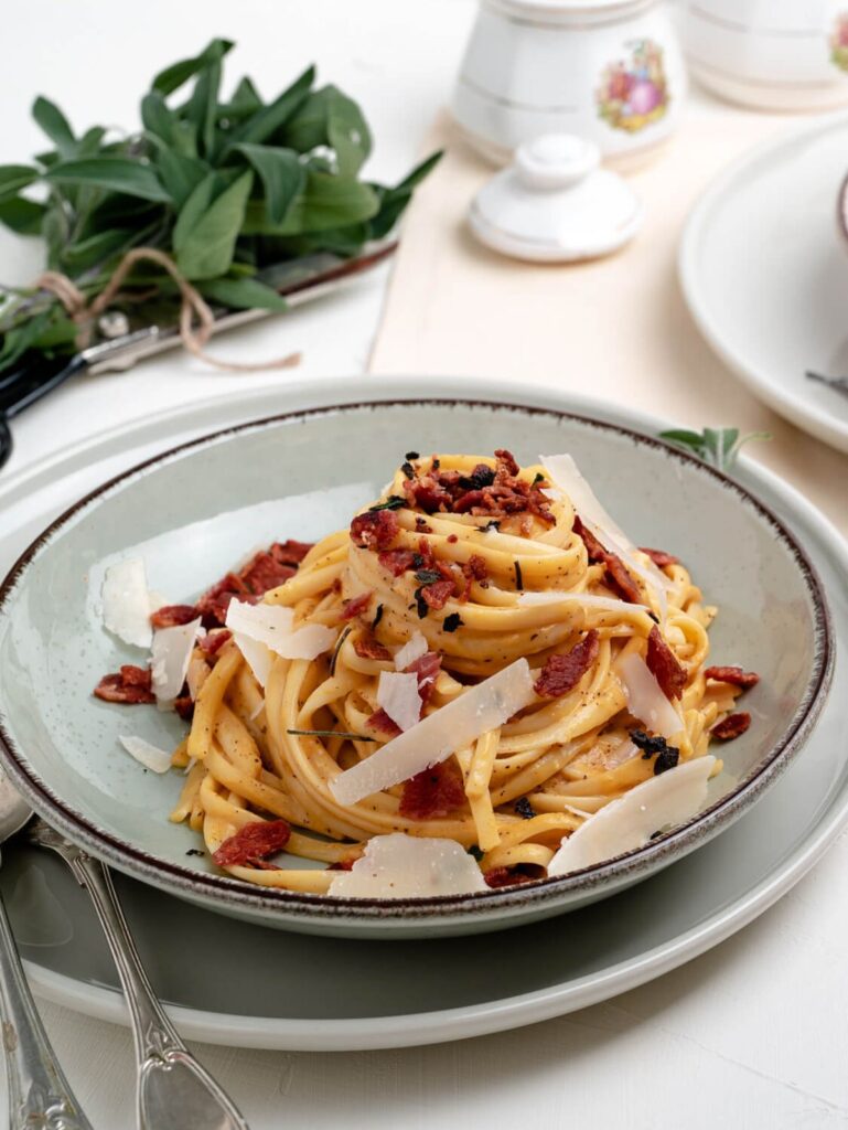 Pumpkin Bacon Linguine
