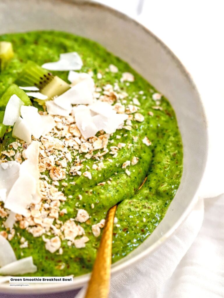 Green Smoothie Breakfast Bowl