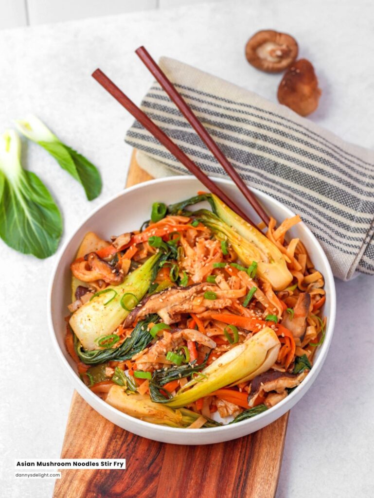 Asian Mushroom Noodles Stir Fry