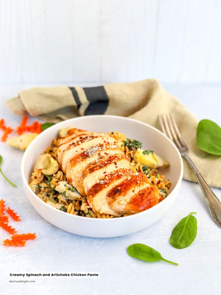 Creamy Spinach and Artichoke Chicken Pasta