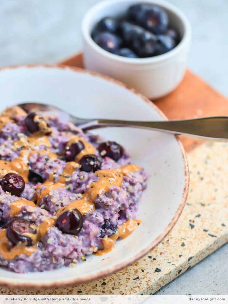 Blueberry Porridge with Hemp and Chia Seeds