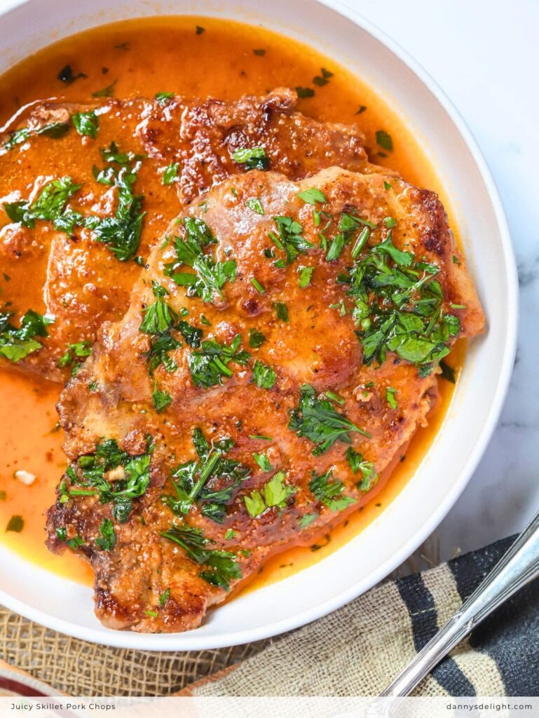 Juicy Skillet Pork Chops