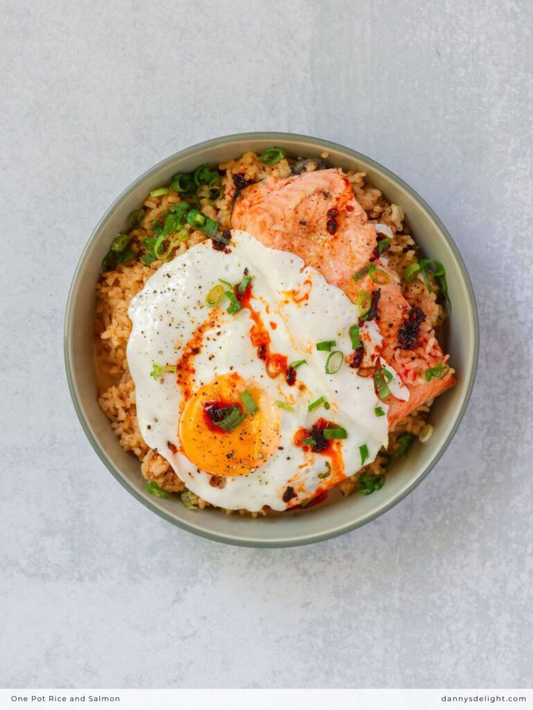 One Pot Rice and Salmon